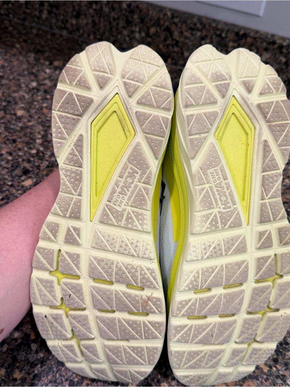 HOKA mens Mach size 9 White & Yellow Running Shoes - Picture 3 of 10